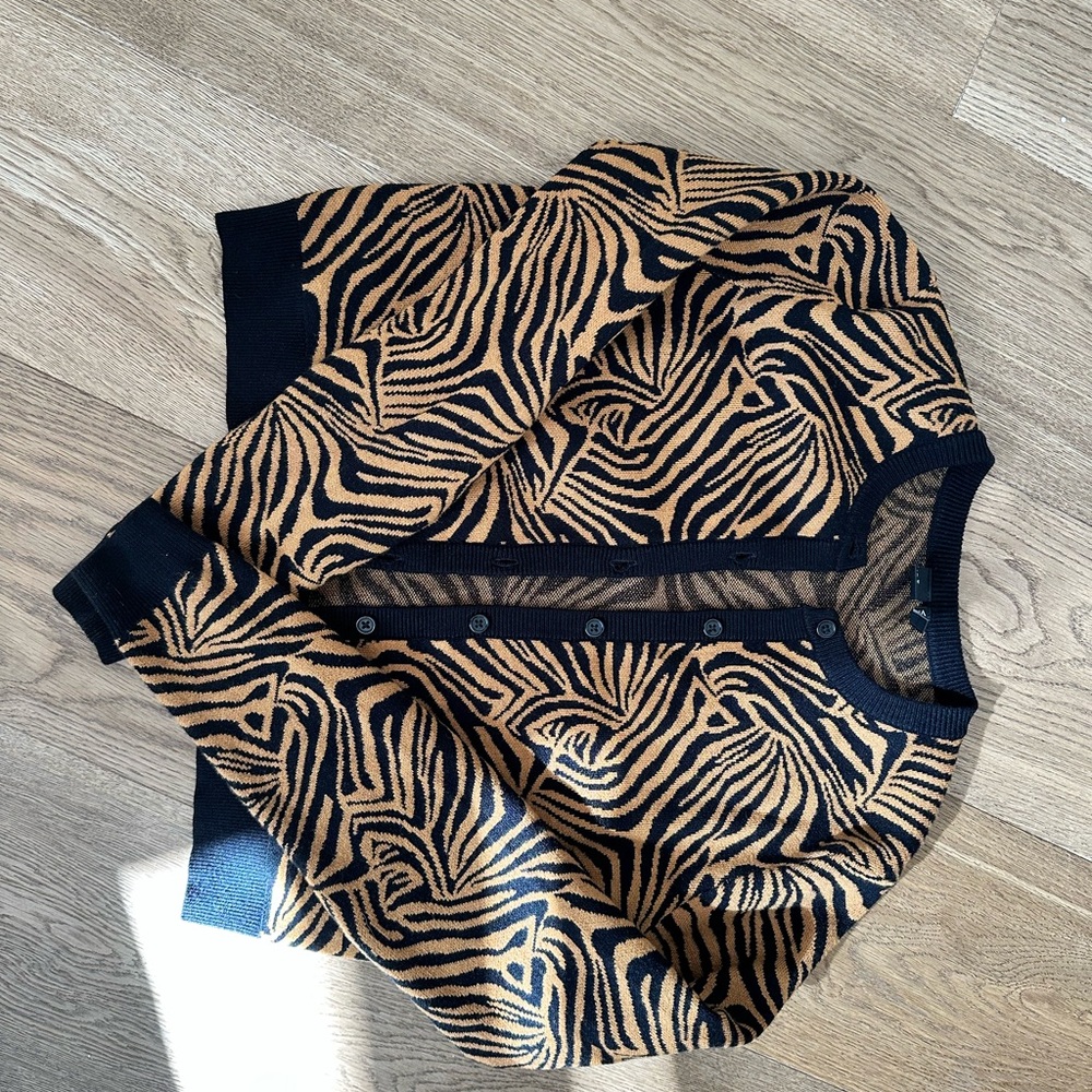 Simons Icone Tiger Patterned Sweater
